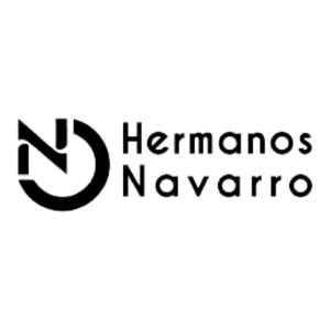 Logotipo Hermanos Navarro cliente de Aquí Hay Marketing