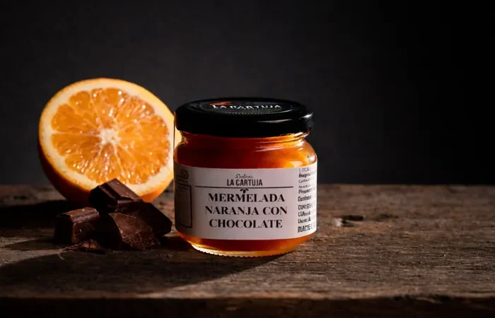 Fotografía de producto y branding para Dulces La Cartuja